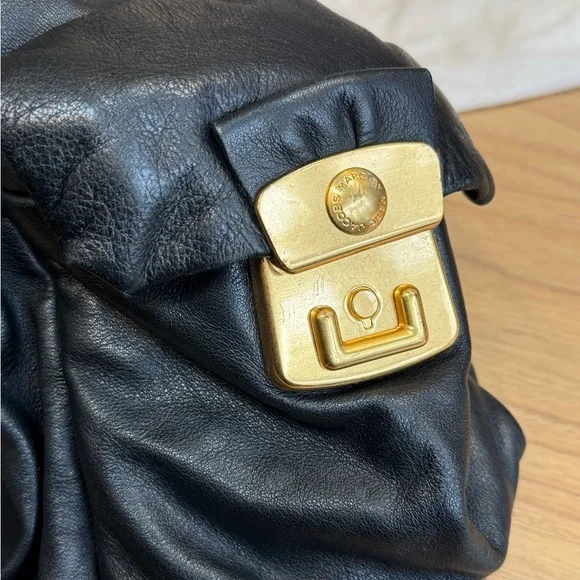 Marc Jacobs Soft Black Leather Padlock Hobo Bag - Picture 4 of 12